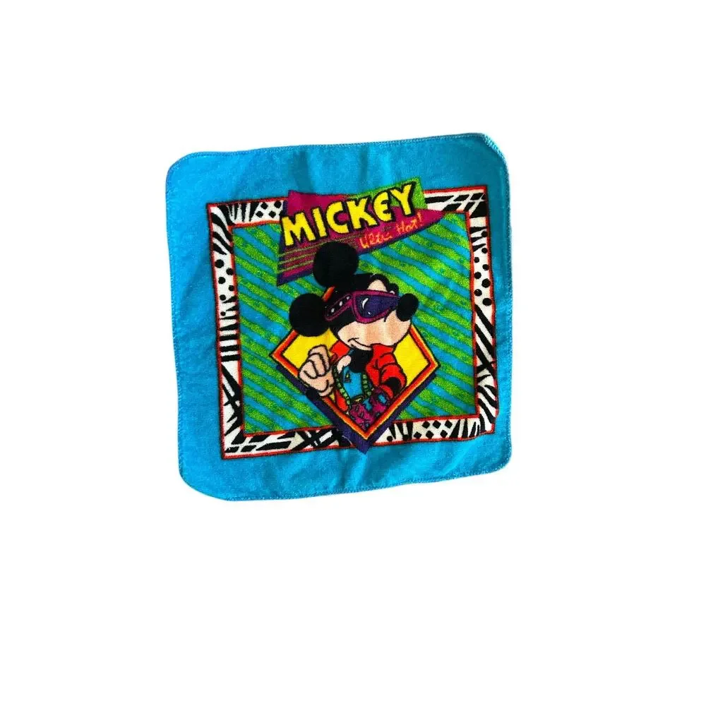 Vintage Rare Walt Disney Mickey Mouse “Ultra Hot” Towel Set of 3 Like New!